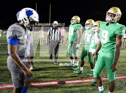 Thumbnail 3 in Long Beach Poly vs. Jordan photogallery.