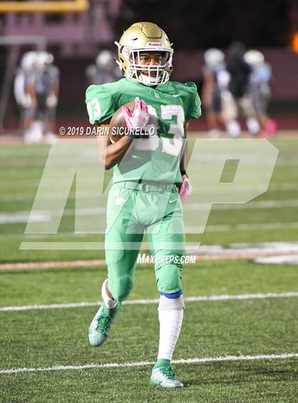 Thumbnail 3 in Long Beach Poly vs. Jordan photogallery.