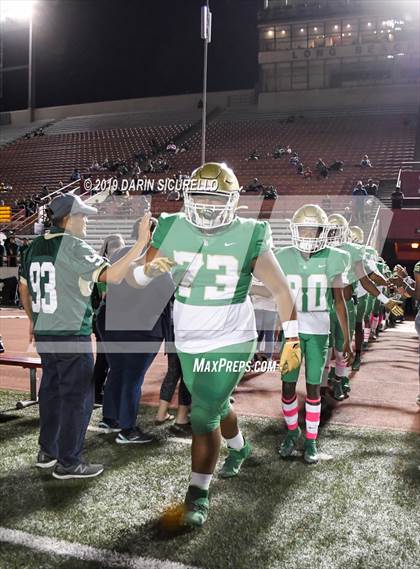 Thumbnail 3 in Long Beach Poly vs. Jordan photogallery.