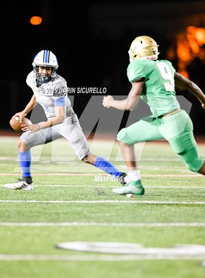 Thumbnail 2 in Long Beach Poly vs. Jordan photogallery.