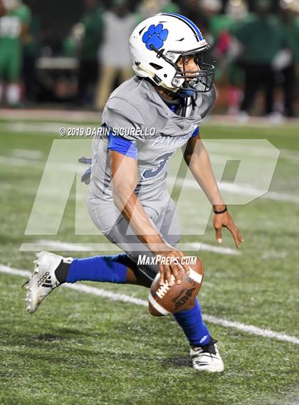 Thumbnail 3 in Long Beach Poly vs. Jordan photogallery.