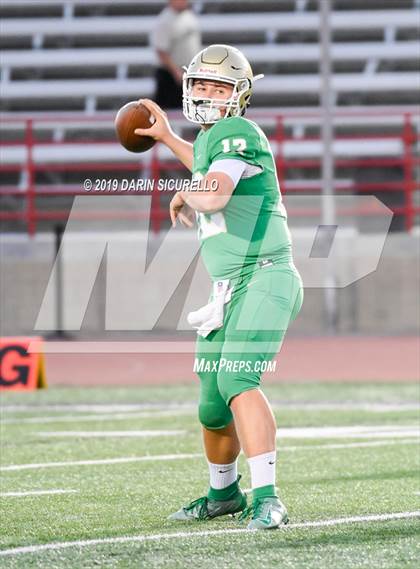 Thumbnail 3 in Long Beach Poly vs. Jordan photogallery.