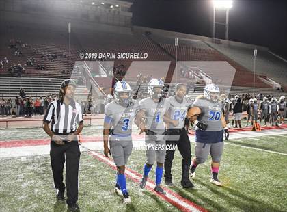 Thumbnail 1 in Long Beach Poly vs. Jordan photogallery.