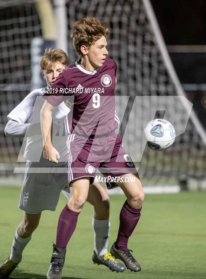 Thumbnail 3 in Lebanon vs. Oyster River (NHIAA D2 Semifinal) photogallery.