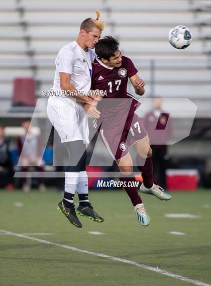 Thumbnail 2 in Lebanon vs. Oyster River (NHIAA D2 Semifinal) photogallery.
