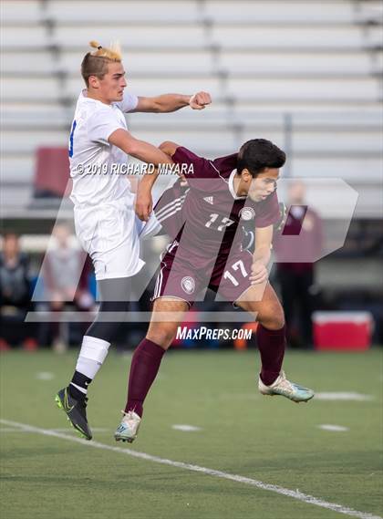 Thumbnail 3 in Lebanon vs. Oyster River (NHIAA D2 Semifinal) photogallery.