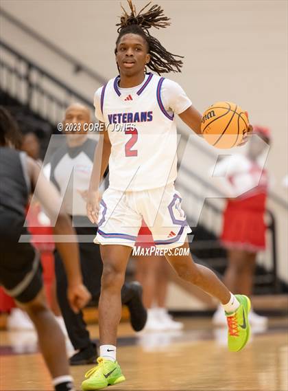 Thumbnail 1 in Houston County vs Veterans  photogallery.