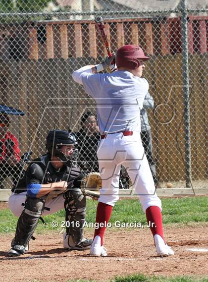 Thumbnail 3 in Newark Memorial vs Liberty photogallery.