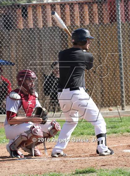 Thumbnail 1 in Newark Memorial vs Liberty photogallery.