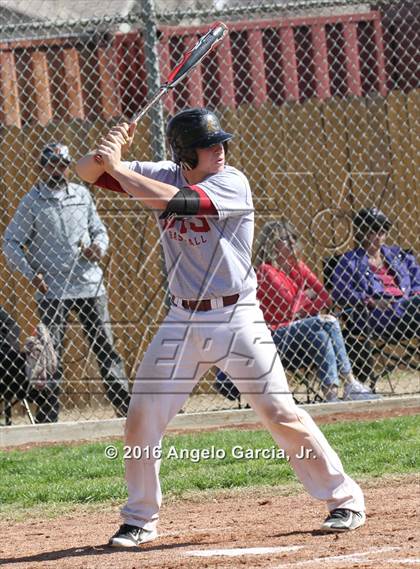 Thumbnail 2 in Newark Memorial vs Liberty photogallery.