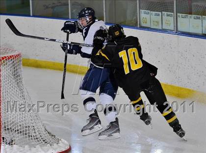 Thumbnail 3 in North Farmington/Harrison vs Farmington (OAA Red Division Consolation Finals) photogallery.