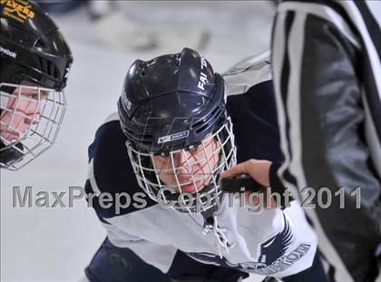 Thumbnail 2 in North Farmington/Harrison vs Farmington (OAA Red Division Consolation Finals) photogallery.