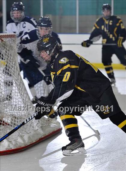 Thumbnail 1 in North Farmington/Harrison vs Farmington (OAA Red Division Consolation Finals) photogallery.