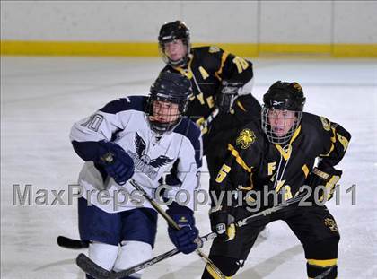 Thumbnail 3 in North Farmington/Harrison vs Farmington (OAA Red Division Consolation Finals) photogallery.