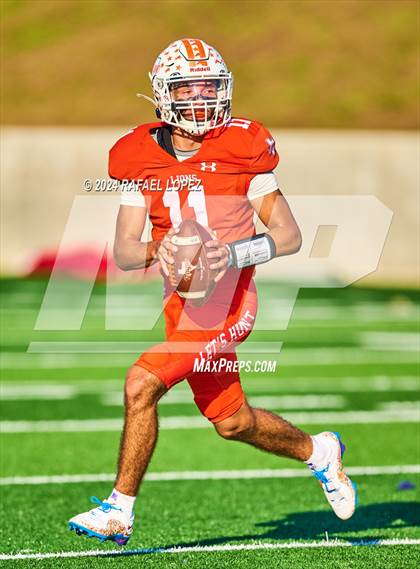 Thumbnail 2 in Teague vs. Hitchcock (UIL 3A D1 Football Area) photogallery.