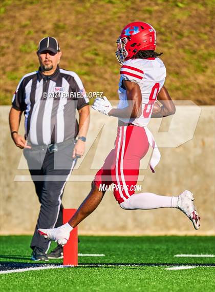 Thumbnail 2 in Teague vs. Hitchcock (UIL 3A D1 Football Area) photogallery.