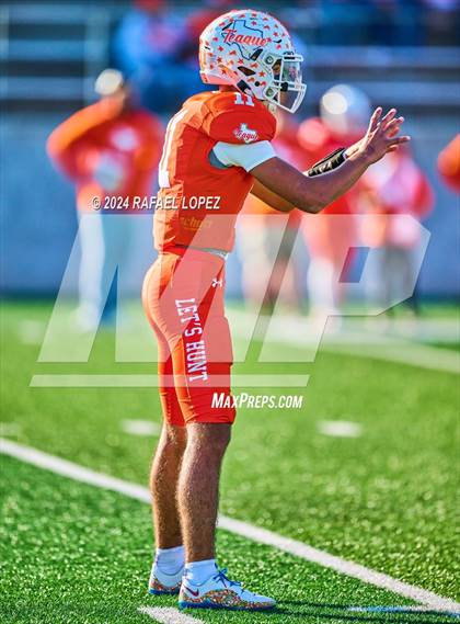 Thumbnail 1 in Teague vs. Hitchcock (UIL 3A D1 Football Area) photogallery.