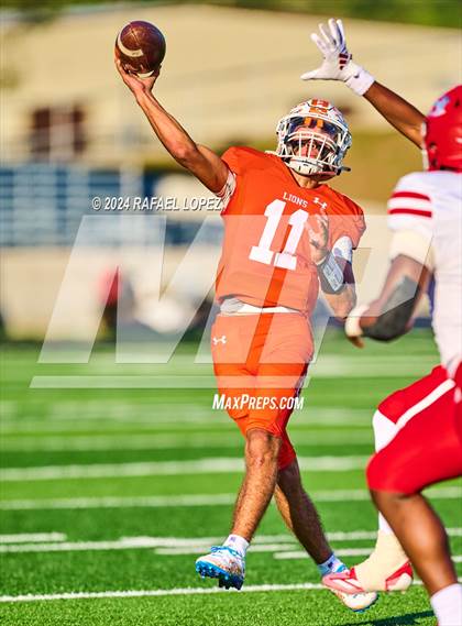 Thumbnail 2 in Teague vs. Hitchcock (UIL 3A D1 Football Area) photogallery.