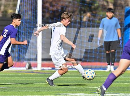 Thumbnail 3 in Boerne vs Weatherford (ALAMO HEIGHTS Invitational) photogallery.
