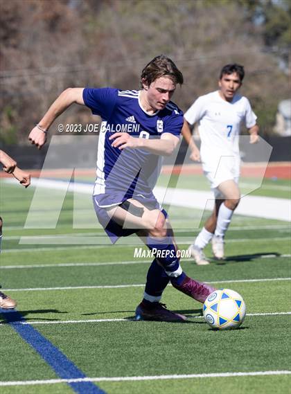Thumbnail 2 in Boerne vs Weatherford (ALAMO HEIGHTS Invitational) photogallery.