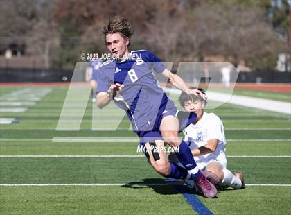Thumbnail 2 in Boerne vs Weatherford (ALAMO HEIGHTS Invitational) photogallery.