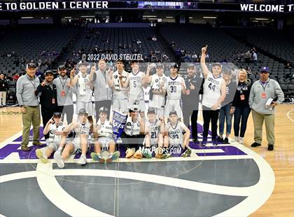 Thumbnail 2 in Denair vs. Bradshaw Christian (CIF SJS D5 Final) photogallery.