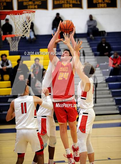 Thumbnail 3 in Long Island Lutheran vs. Bergen Catholic (Empire Invitational) photogallery.