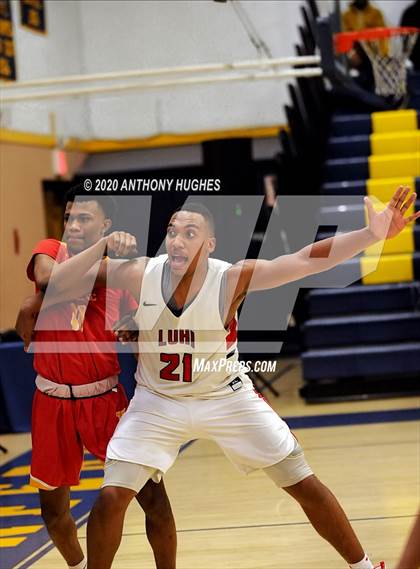 Thumbnail 2 in Long Island Lutheran vs. Bergen Catholic (Empire Invitational) photogallery.