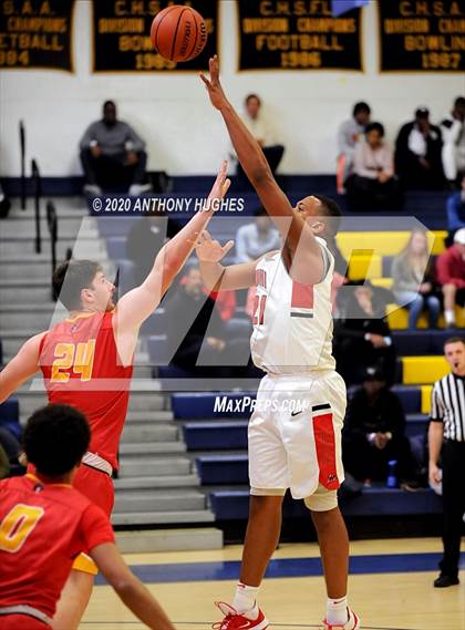 Thumbnail 3 in Long Island Lutheran vs. Bergen Catholic (Empire Invitational) photogallery.