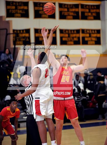 Thumbnail 2 in Long Island Lutheran vs. Bergen Catholic (Empire Invitational) photogallery.