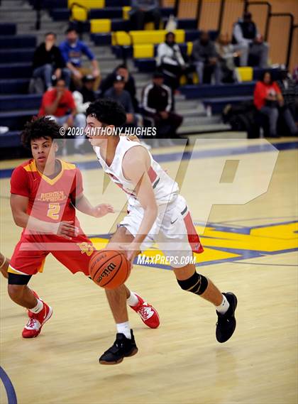 Thumbnail 3 in Long Island Lutheran vs. Bergen Catholic (Empire Invitational) photogallery.