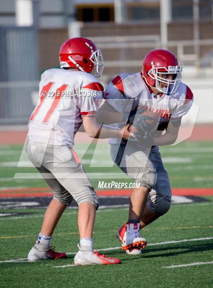 Thumbnail 1 in Crescenta Valley vs Redondo Union photogallery.