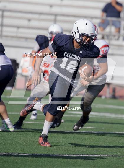 Thumbnail 1 in Crescenta Valley vs Redondo Union photogallery.