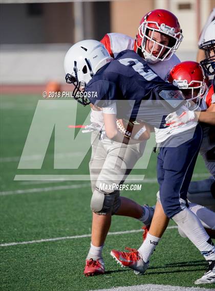 Thumbnail 1 in Crescenta Valley vs Redondo Union photogallery.