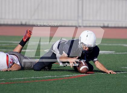 Thumbnail 1 in Crescenta Valley vs Redondo Union photogallery.
