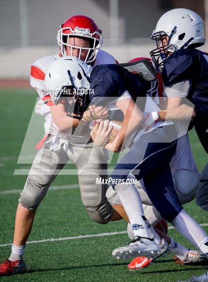 Thumbnail 1 in Crescenta Valley vs Redondo Union photogallery.
