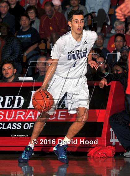 Thumbnail 1 in Foothills Christian @ Mater Dei (Nike Extravaganza) photogallery.