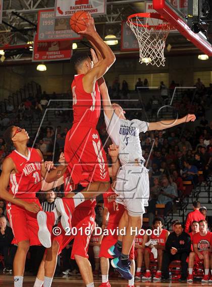 Thumbnail 1 in Foothills Christian @ Mater Dei (Nike Extravaganza) photogallery.