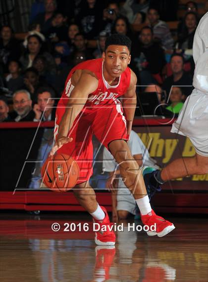 Thumbnail 1 in Foothills Christian @ Mater Dei (Nike Extravaganza) photogallery.