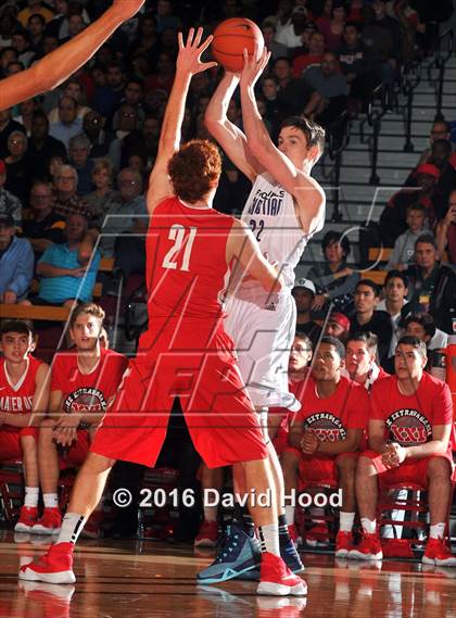 Thumbnail 2 in Foothills Christian @ Mater Dei (Nike Extravaganza) photogallery.