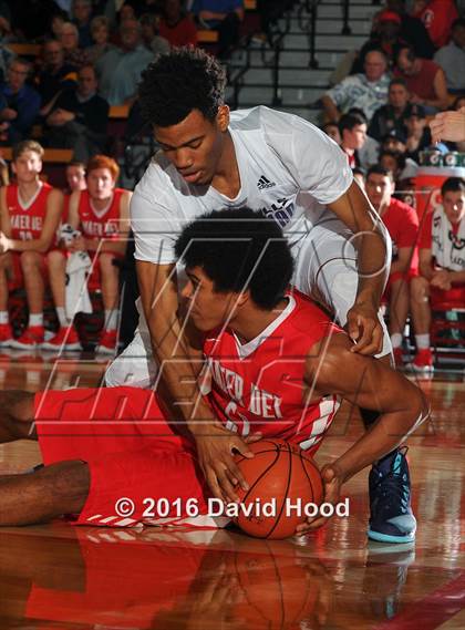 Thumbnail 3 in Foothills Christian @ Mater Dei (Nike Extravaganza) photogallery.