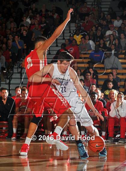 Thumbnail 3 in Foothills Christian @ Mater Dei (Nike Extravaganza) photogallery.