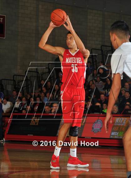 Thumbnail 3 in Foothills Christian @ Mater Dei (Nike Extravaganza) photogallery.