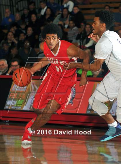 Thumbnail 2 in Foothills Christian @ Mater Dei (Nike Extravaganza) photogallery.