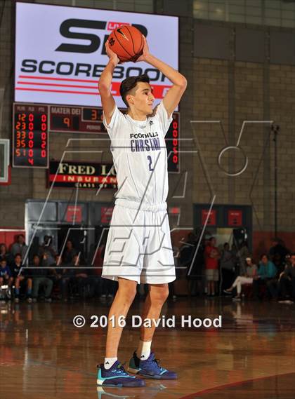 Thumbnail 2 in Foothills Christian @ Mater Dei (Nike Extravaganza) photogallery.