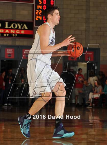 Thumbnail 3 in Foothills Christian @ Mater Dei (Nike Extravaganza) photogallery.