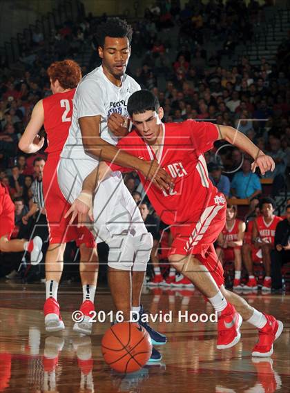 Thumbnail 1 in Foothills Christian @ Mater Dei (Nike Extravaganza) photogallery.