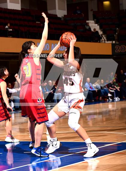 Thumbnail 1 in Tuckahoe vs. Keio Academy of N.Y. (Section 1 Class C Semifinal) photogallery.