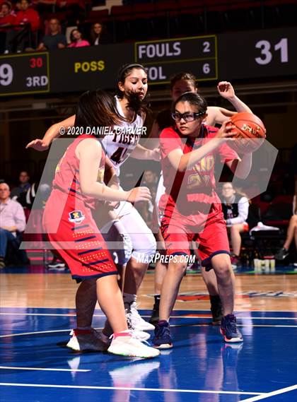 Thumbnail 3 in Tuckahoe vs. Keio Academy of N.Y. (Section 1 Class C Semifinal) photogallery.