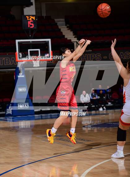 Thumbnail 3 in Tuckahoe vs. Keio Academy of N.Y. (Section 1 Class C Semifinal) photogallery.